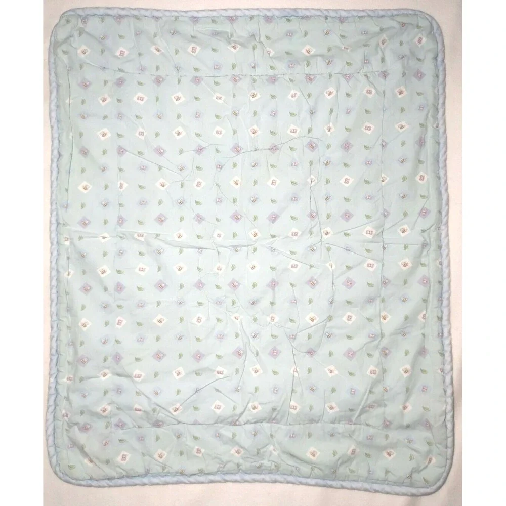 FLAW Winnie The Pooh Crib Blanket Comforter HTF Piglet Leaves‎ Butterfly Pastel